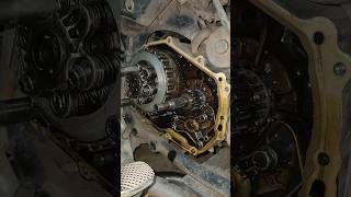 Glamour New clutch dish change bike shop glamour hero honda twowheeler repairing minivlogs40 [upl. by Kamillah780]