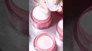 Brilliant Skin Essentials Advanced Moisture Booster GelCream UK Seller Debslineco [upl. by Levania]