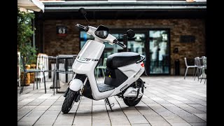 Emio Agile Skuter motorower elektryczny do miasta Czy warto  Jednośladpl [upl. by Hoopen]