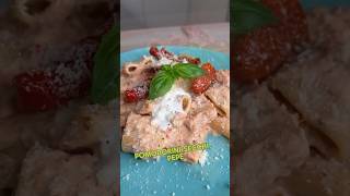 Paccheri con crema di stracciatella di burrata pomodorini secchi e basilico shortsrecipe ricette [upl. by Hoffman675]