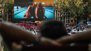 38 Elektroboote eine Leinwand Paris eröffnet BootKino [upl. by Suoivatra]