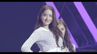 fancam 220820 SMTOWN in Suwon 소녀시대  FOREVER 1 윤아 YoonA 직캠 [upl. by Eidnar]