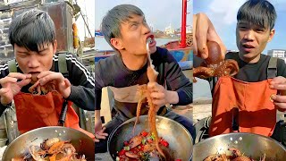 Chinese fishermen eat octopus Boston lobster scallops clams crabs razor clams conches [upl. by Pia]