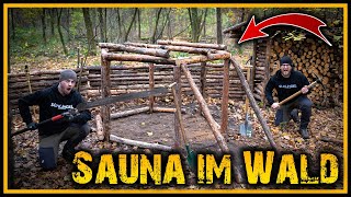 Schwitzhütte im Wald selber bauen  Outdoor Bushcraft Deutschland [upl. by Marelya]