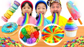 RAINBOW FOOD CHALLENGE  KAYCEE amp RACHEL in WONDERLAND FAMILY [upl. by Toolis]