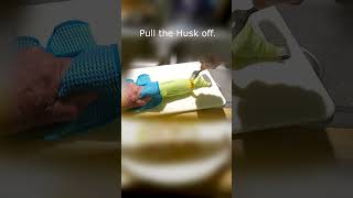 Cook Clean Silk Free Corn on the Cob with the husk on [upl. by Milan227]