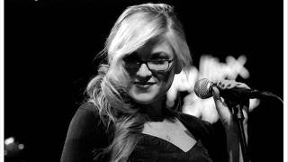 Melody Gardot 4Worrisome Heart live amp jazzy [upl. by Caesaria]