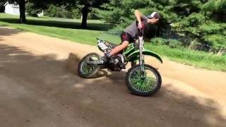 Kx125 tutorial donuts and wheelie [upl. by Sherie]