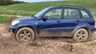 RAV4 gen2 off road Salisbury plain pt1 [upl. by Attalanta]