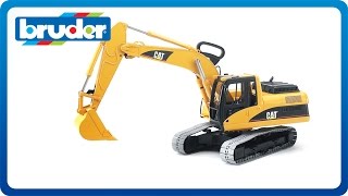 Bruder Toys CAT Excavator 02439 [upl. by Pegma]