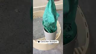 Cat litter scooper with trash container Link is on bio or copywwwniopetscom [upl. by Renny]