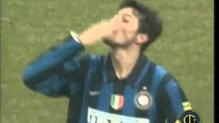 20072008 Inter vs Roma 11 Zanetti [upl. by Eidnim]