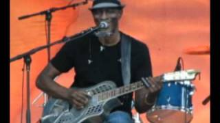 keb mo suitcase [upl. by Yespmed419]