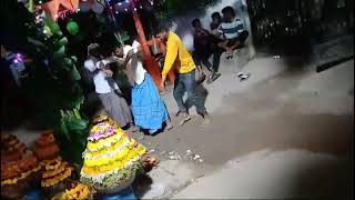 bathukamma dhaggera manam kuda thaggedhe antunna mana 90 power herolu [upl. by Hayward155]