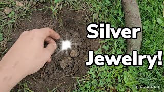 DOUBLE SILVER Found while metaldetecting at park [upl. by Ledif]