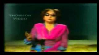 YouTube ABI TU MEIN JAWAN HOON MALIKA PUKHRAJ TAHIRA SYED [upl. by Yirinec]