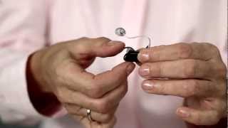 Oticon miniRITE lite tip power on and insertion [upl. by Dedie]