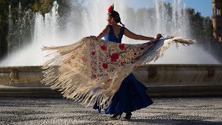 BAILE FLAMENCO CON ABANICOS Y MANTONES [upl. by Ahiel]