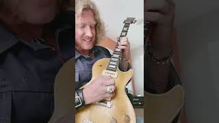 Bend into a Ladder Step Learn from Me TrueFireTV lickoftheweek guitarsolo bluespower lespaul [upl. by Maggi]