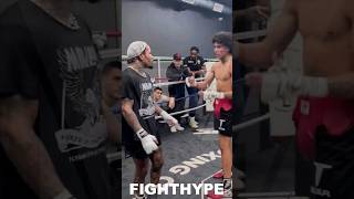 GERVONTA DAVIS FIRST RYAN GARCIA SPARRING LOOK SIZES UP HOW TO GET INSIDE ON TALLER ELIJAH FLORES [upl. by Goebel824]