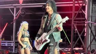 Motley Crue  Kickstart My Heart  01072023  Wembley Stadium London [upl. by Iruahs753]