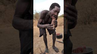 Wow What a delicious BBQ today bushmen makes for Lunch So delicious 😋😋hadzabetribe food [upl. by Carmel758]