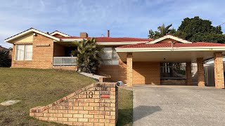 13 Maitland Place Thornlie [upl. by Naoma918]