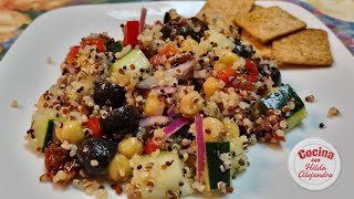 Riquisima y fresca ENSALADA DE QUINOA muy fácil de hacer [upl. by Dublin150]