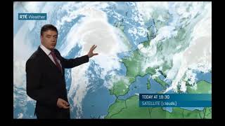 GERRY MURPHY GRINNING LIKE A CHESHIRE CAT AS HE BREAKS VERY SERIOUS NEWS OF DANGEROUS STORM BERT [upl. by Flyn]