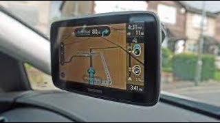 TomTom Car Sat Nav GO 520 5 Inch with Handsfree Calling Indepth Review [upl. by Saticilef439]