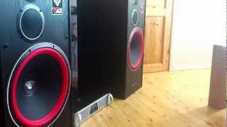 Cerwin Vega VE15F quotBass i love youquot and more [upl. by Airtemak]