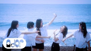 NewJeans 뉴진스 Bubble Gum Official MV [upl. by Yoshiko]