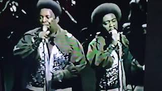 The Dells 1972 Stay In My Corner Live [upl. by Ailgna284]