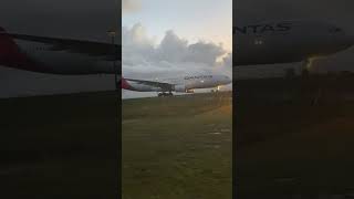 Qantas a330 aviation planespotting airplane [upl. by Daigle754]