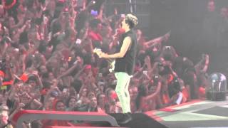 Midnight Memories One Direction  Amsterdam Arena Stadium 24 June 2014 WWA Tour [upl. by Alaek]