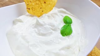 Cremige Sour Cream Dip selber machen  Sour Creme Sauce Rezept [upl. by Sanderson]