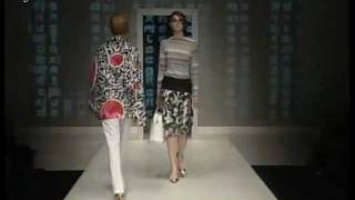 quotEtroquot Spring Summer 2001 Milan 2 of 3 pret a porter woman by FashionChannel [upl. by Irallih976]