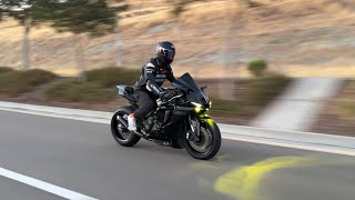 Yamaha R1 RIZOMA STEALTH Mirrors Install  Graves Sliders  GBRacing Engine Covers [upl. by Nediarb170]