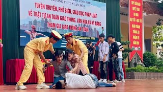 Kịch “AN TOÀN GIAO THÔNG” của học sinh khối 12 THPT Xuân Hoà [upl. by Brechtel]