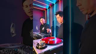 ¿COMO SE TOCA UNA TORNAMESA DE VINILES Entrevista completa TORNERO PITCHBLEND dj vinyldj [upl. by Althea]