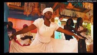 Haitian VoodooRacine mapou de azor lwa danse nan tet mwen [upl. by Amary]