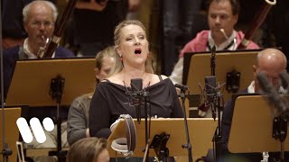 Diana Damrau sings quotStille Nacht heilige Nachtquot Silent Night [upl. by Joleen]