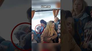 Esta pasajera se quejó de una madre amamantando a su bebé en el autobús 😡🚌 [upl. by Muriel]