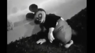 Mickey Mouse PERTURBADOR bailando Cancion del Pueblo Lavanda [upl. by Aisats]