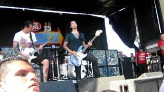 The Devil Wears PradaStill Fly Live at Warped Tour 82309 at the Home Depot Center [upl. by Fabe]