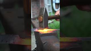 How to make three leaf dividers blacksmith shorts [upl. by Avuha]