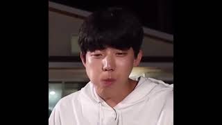 Dowoon eating munching food for 9 secs [upl. by Jarad]