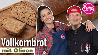 Eigenes Brot wie vom Bäcker  saftiges Oliven Brot mit Axel Schmitt [upl. by Sascha]