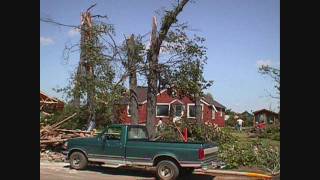 Siren Wisconsin Tornado  June 18 2001 [upl. by Domenico671]