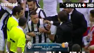 Antonio Conte Slap Emanuele Giaccheriniâ€  Juventus vs Catania 10 1032013 [upl. by Eeralih]